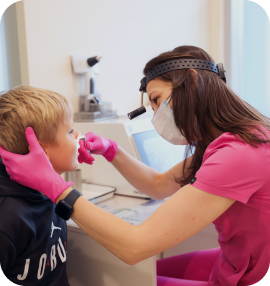 Видалення стороннього тіла з вуха, носа